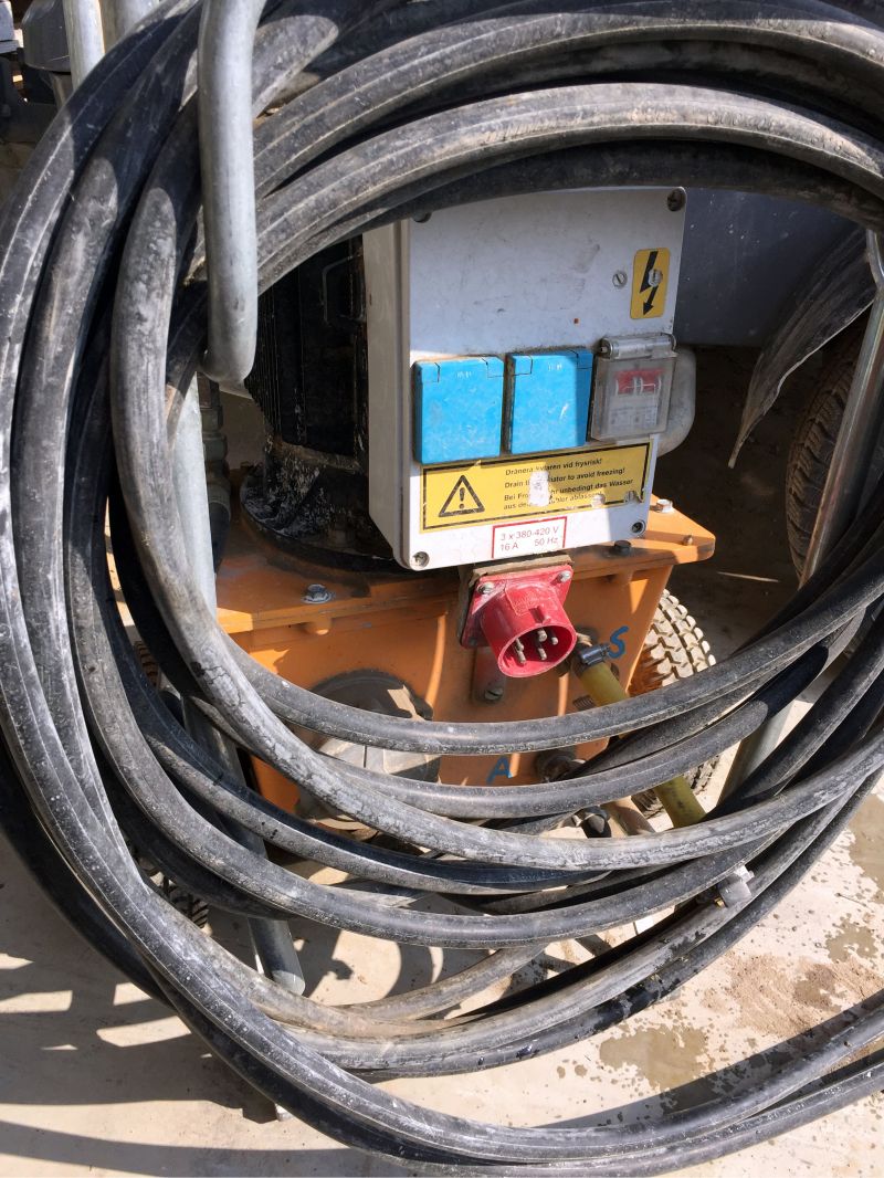 Central hydraulique occasion sur le 06 et 83